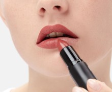 Студенты УрФУ разработали помаду для снижения тяги к курению