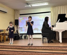 В Белоярской детской музыкальной школе прошёл концерт семейных ансамблей под названием «Счастливы вместе»