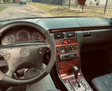 Mercedes-Benz E-класс, 