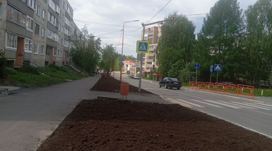 Благоустройство восстанавливают по всему городу