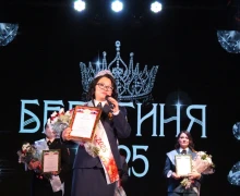 В Белоярском районном Доме культуры состоялся долгожданный XXX-й районный конкурс красоты и таланта «Берегиня — 2025», посвящённый Году Защитника Отечества
