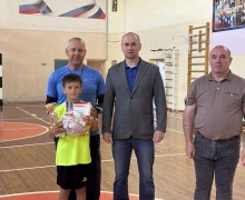 В Заречном подвели итоги соревнований по мини-футболу среди школьных команд