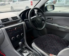 Mazda Axela, 2004
