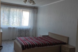 Сдается 2х комнатная квартира на длительный срок