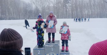 Юные конькобежцы спортивной школы «Атом» одержали множество побед в ходе спортивного сезона