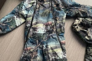 Продажа детской зимней и демисезонной одежды: комбинезоны и куртка