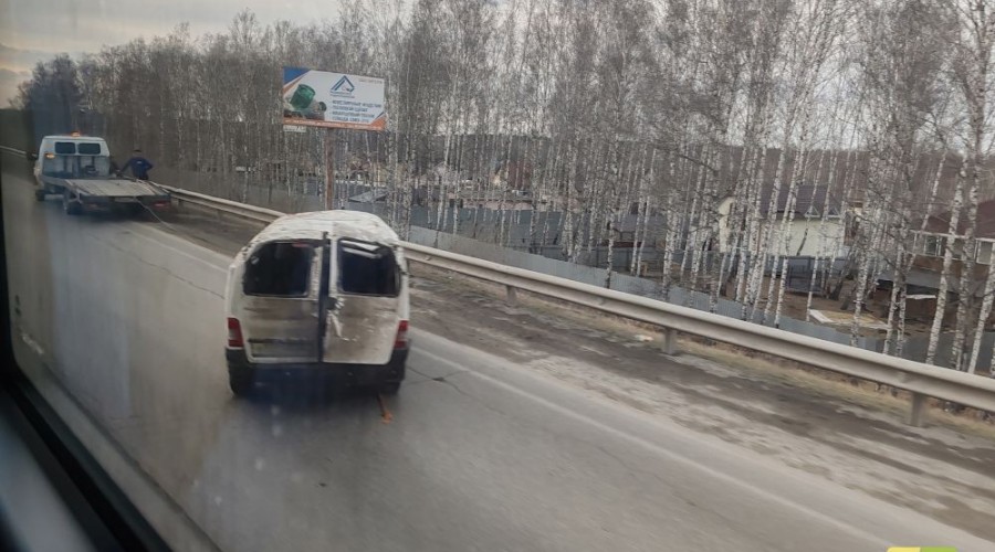 Госавтоинспекция Заречного разыскивает водителя, который скрылся с места ДТП