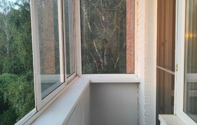 Продам двухкомнатную квартиру на Курчатова, 6