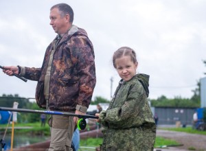 В День рыбака в Заречном прошли соревнования по летней рыбалке