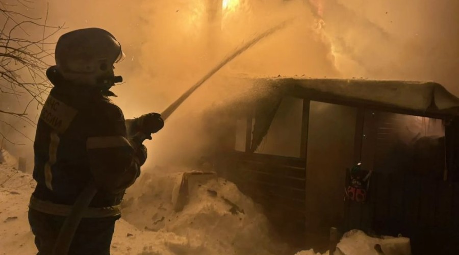 Сегодня ночью в Боярке сгорел частный дом