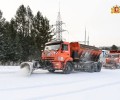 Почти 200 единиц техники расчищали региональные дороги в канун Нового года и новогоднюю ночь