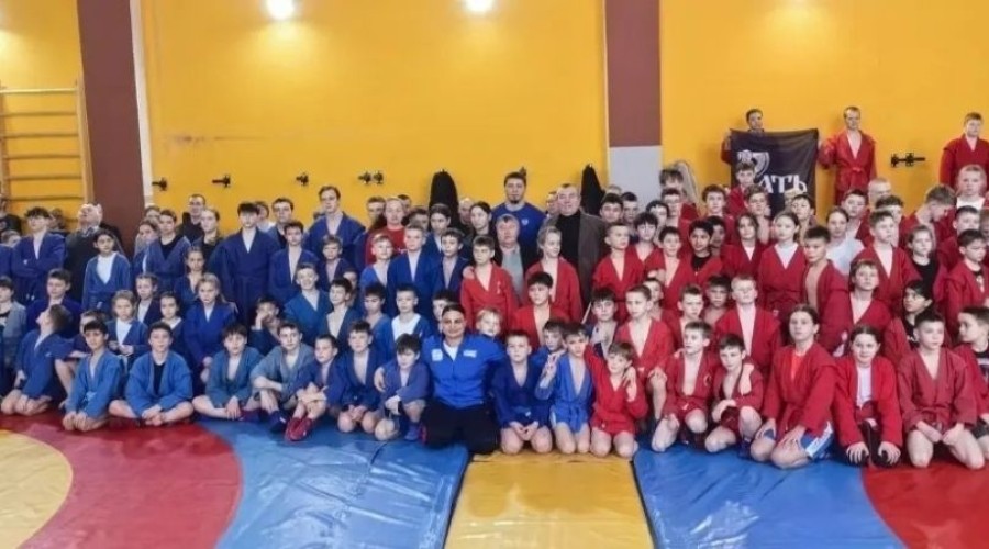 Наши самбисты одержали очередную победу