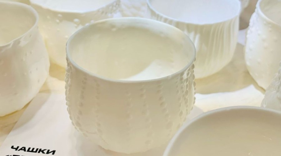 Новые коллекции выпустил «Фарфор Сысерти» к 65-летию завода