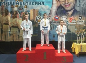Зареченские ребята победили во всероссийских соревнованиях по каратэ