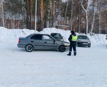 В Заречном сотрудники Госавтоинспекции устанавливают обстоятельства ДТП с участием несовершеннолетнего