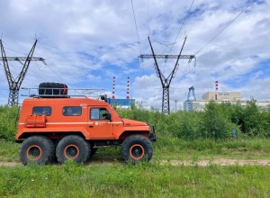В лесах под Заречным заметили вездеход: «Россети» проводят плановые работы на линии электропередачи