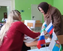 Участковые избирательные комиссии начали работу на избирательных участках