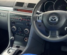 Mazda Axela, 2004