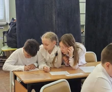 Две команды воспитанников детской музыкальной школы приняли участие в конкурсе по сольфеджио