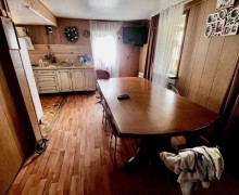 Продаётся дом с баней, гаражом и участком 20 соток в деревне Чернобровкино
