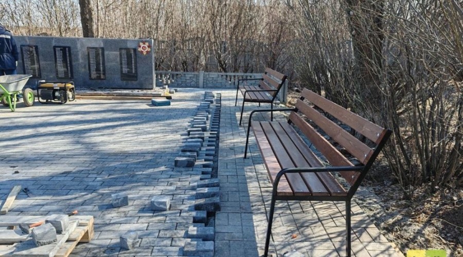 В Мезенском ремонтируют обелиск погибшим в Великой Отечественной войне