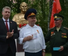 В центре Белоярского установили бюст маршала победы Георгия Жукова