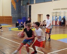 22 февраля 2026 года в поселке Рефтинский прошли соревнования по баскетболу 3х3, собравшие 6 команд