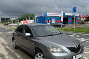 Mazda Axela, 2004