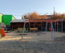 На сельских территориях Белоярского округа завершается установка малых архитектурных форм для благоустройства детских площадок