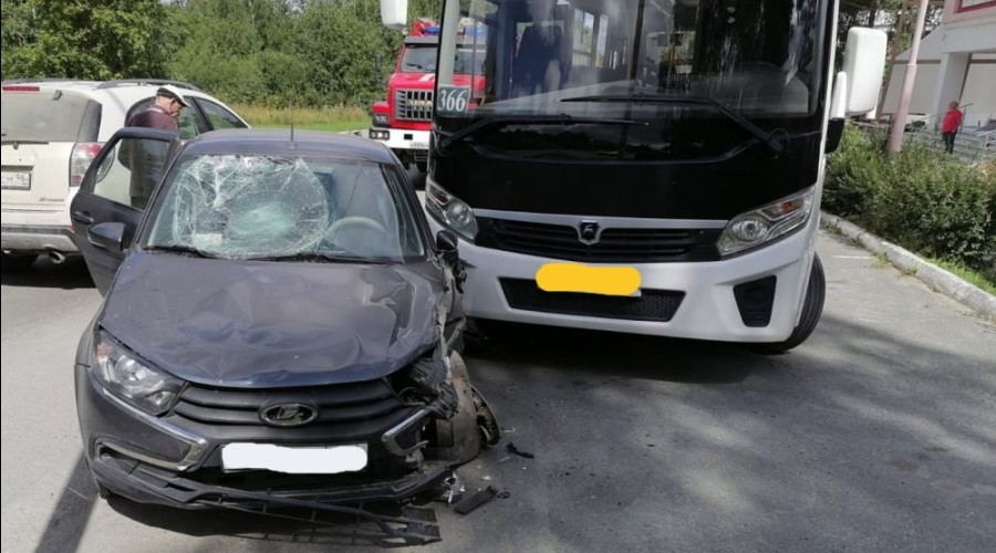 Три ДТП с пострадавшими произошли в Заречном и Белоярском за последние 3 дня