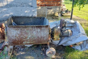 Продам бетономешалку