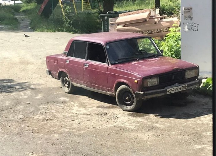ВАЗ (LADA) 2105, 2000
