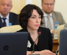 Врио губернатора Денис Паслер поручил до конца года ввести в эксплуатацию семь поликлиник в Свердловской области