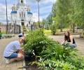 УралАЭР взяло шефство над территорией у Покровского храма в Заречном