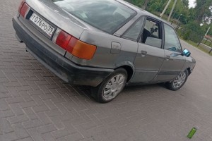 Audi 80, 1988