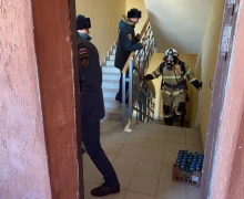 Пожарные состязались, кто быстрее добежит до 18-го этажа