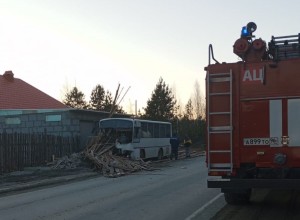 Автобус по маршруту 112 попал в аварию