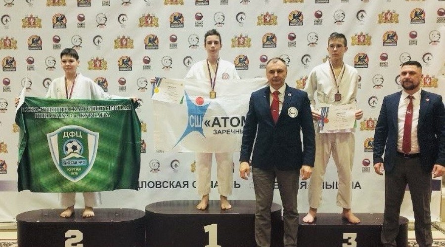 Каратисты СШ Атом победители и призёры первенства УрФО