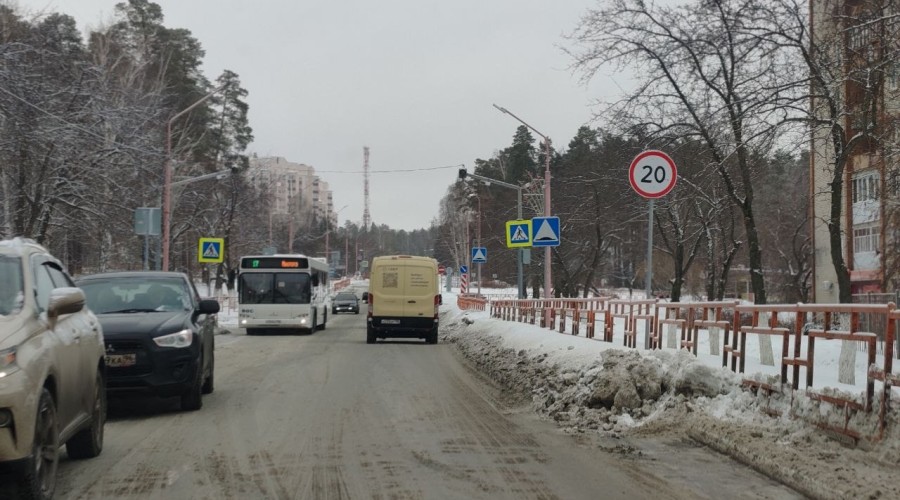 На уборку дорог снова заключили короткий контракт