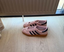 Продам женские кеды adidas оригинал