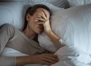 Ученые выяснили: недосып способствует набору лишнего веса