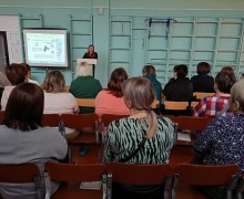 В преддверии летнего сезона сотрудники Госавтоинспекции активно участвуют в родительских собраниях