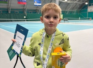Теннисист из Заречного одержал победу на турнире Open Kids Tour в Тюмени