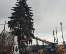 Пока стояла хорошая погода (и даже когда погода была уже не очень), зареченцы прибрали город