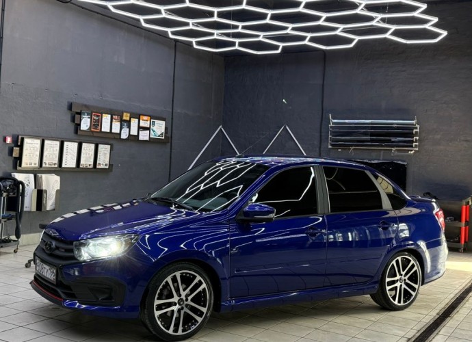 ВАЗ (LADA) Granta, 