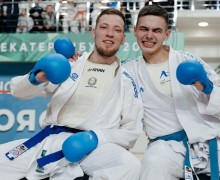 На турнире Малахитовый пояс сборная Свердловской области одержала победу над сборной мира