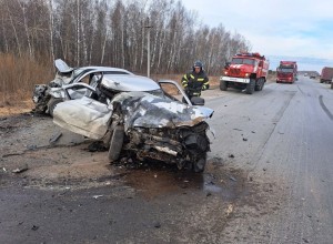 Вчера на трассе Екатеринбург-Тюмень между Белоярским и Богдановичем в ДТП погибли 2 человека