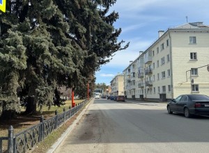 ПРОСЬБА НЕ ПАРКОВАТЬ АВТОМОБИЛИ на ул. 9 Мая