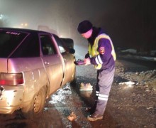 В Белоярском женщина без водительского удостоверения спровоцировала ДТП