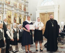 18 октября в храме Покрова Божией Матери прошёл 7 детско-юношеский фестиваль хорового искусства Поющий ангел